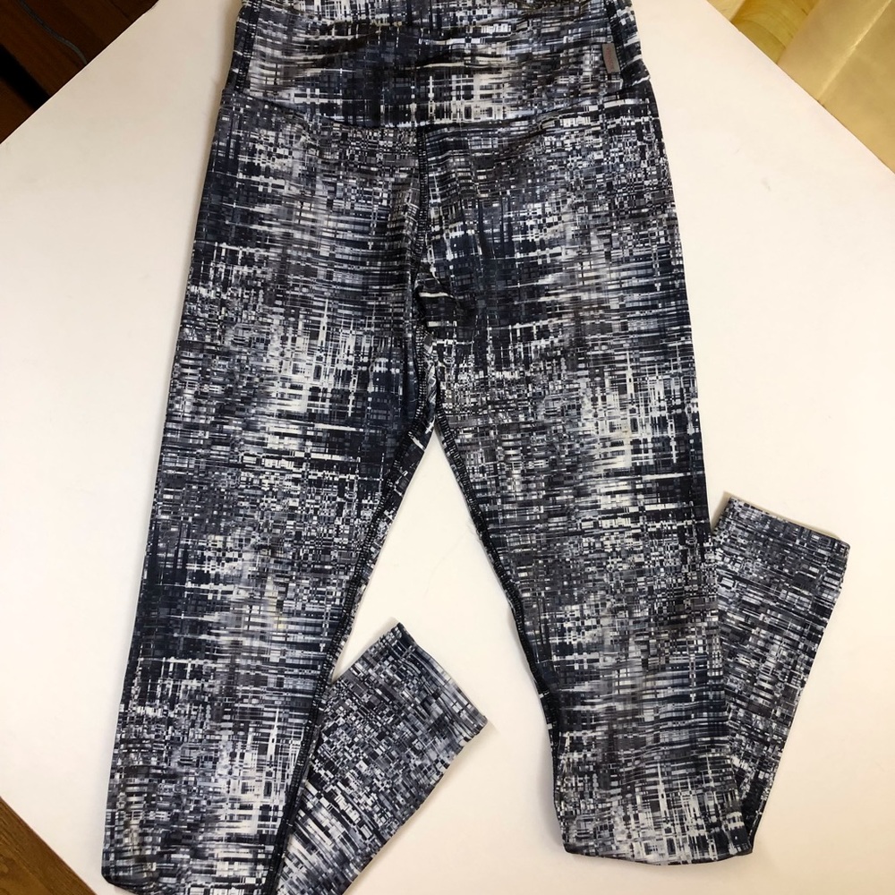 KOS Ankle Length Leggings